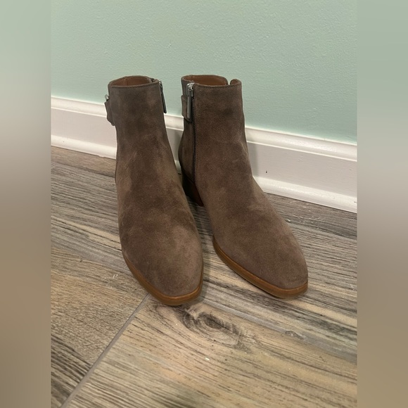 Aquatalia Women's Faria Weatherproof Bootie, Taupe, Size 6.5, Italian Leather - Picture 7 of 14